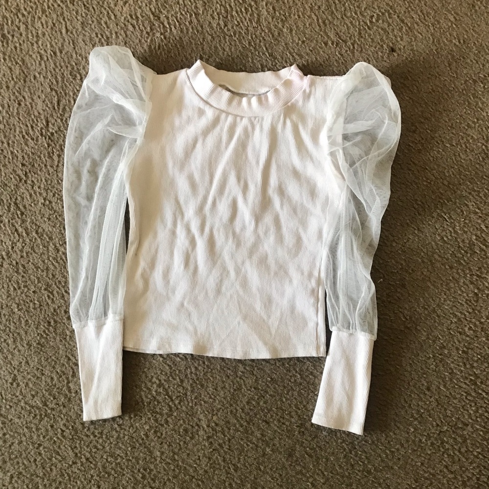 COPY - White balloon sheer top (tagged zara for exposure) size: S worn once